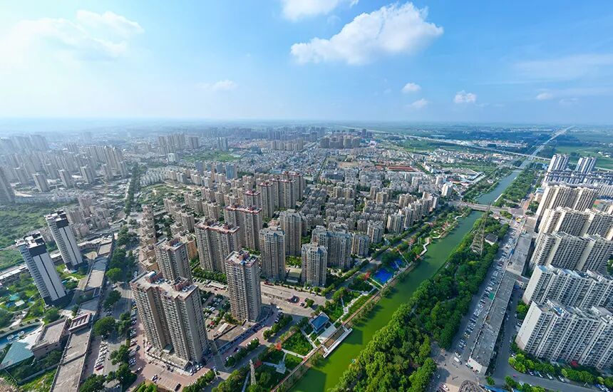 縣十三屆人民政府第90次常務(wù)會議召開